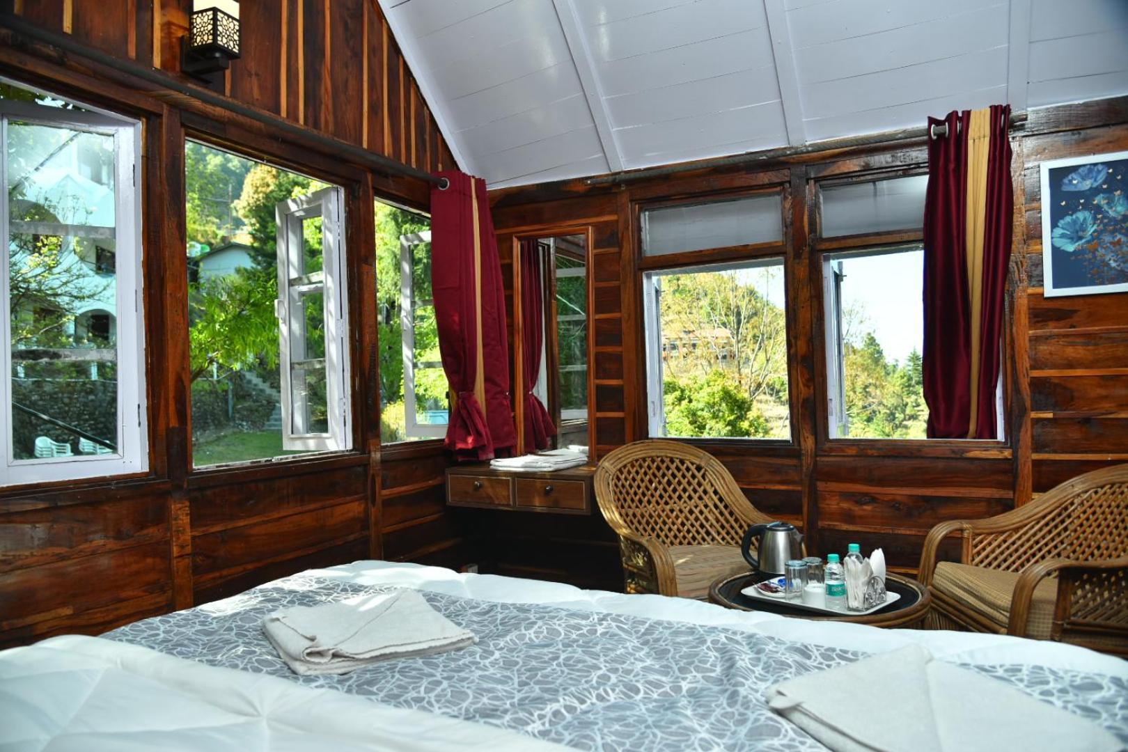 Kumaon Roop Resort Near Kainchi Dham Nainital Exterior foto