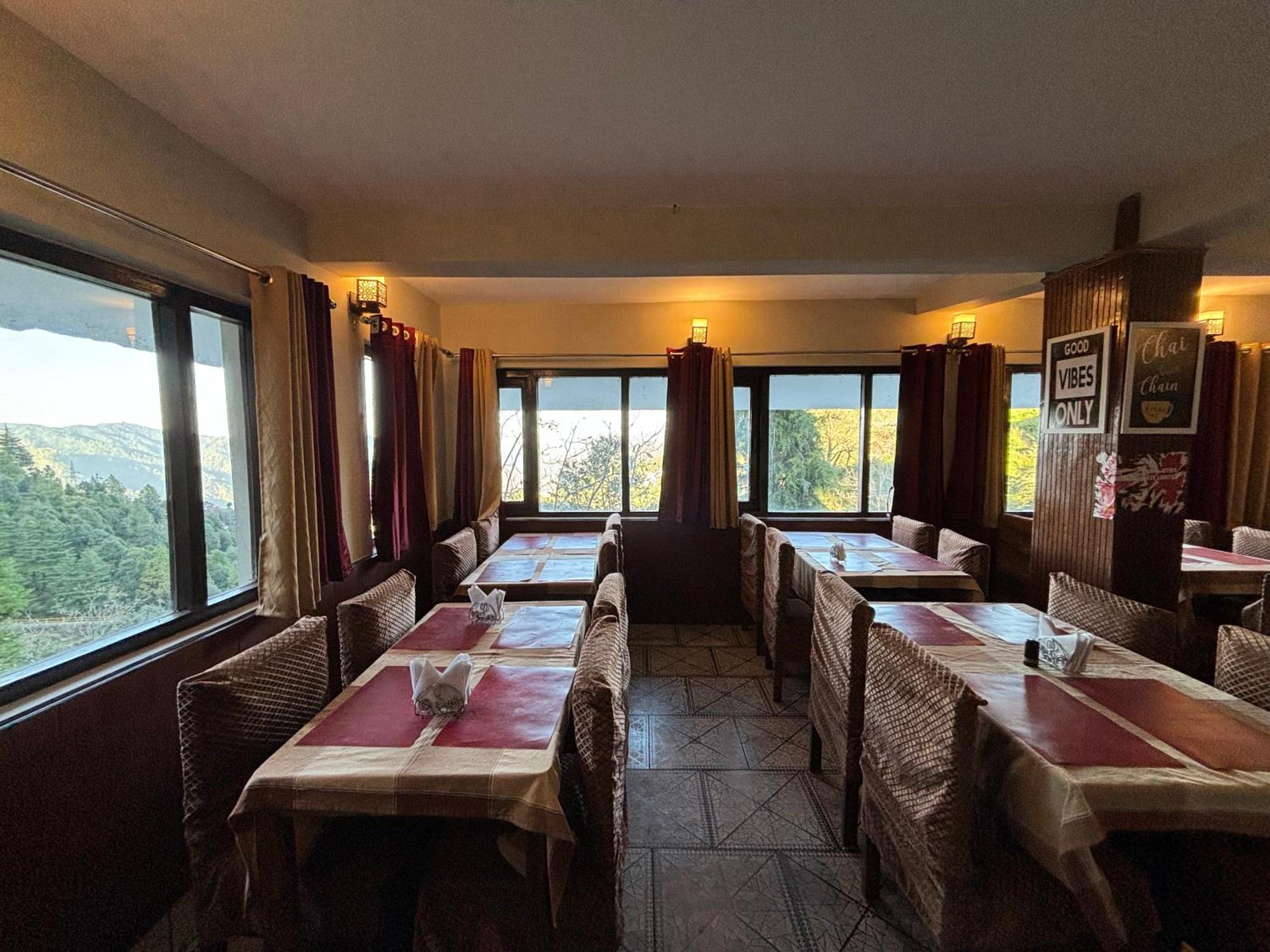 Kumaon Roop Resort Near Kainchi Dham Nainital Exterior foto